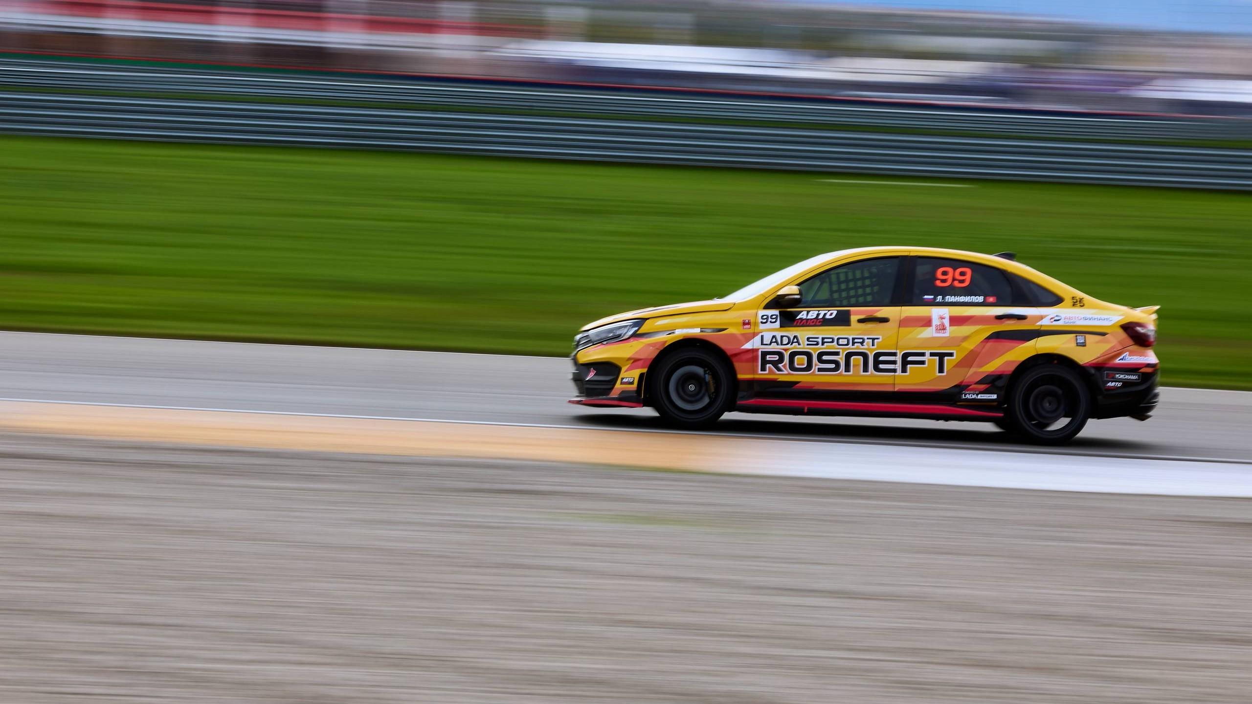 фото  LADA Sport ROSNEFT