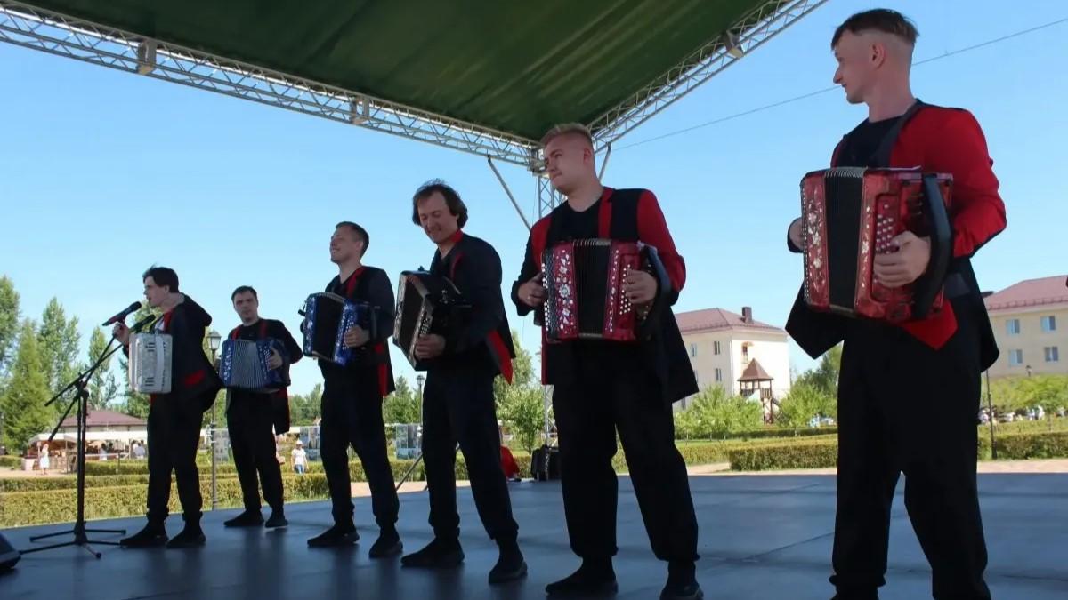 фото пресс-службы Орловского областного Совета народных депутатов